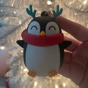 RARE WINTER PENGUIN POCKETBAC HOLDER